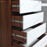 دراور 4 کشو پایه‌دار دموی