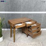 میز آرایش خاص، میز آرایش تک