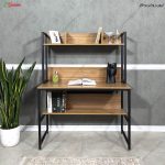 میز تحریر دانشجو