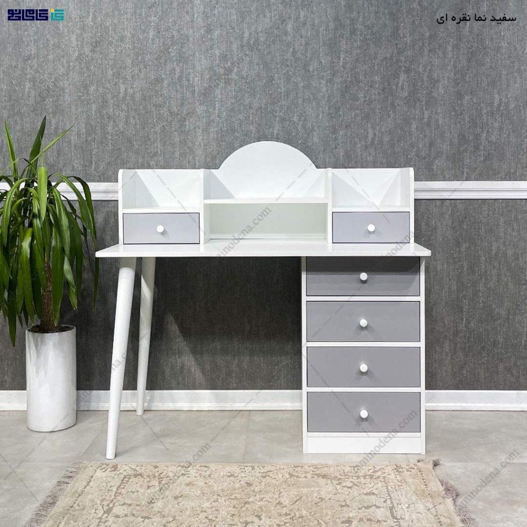 میز آرایش خاص، میز آرایش پانیذ