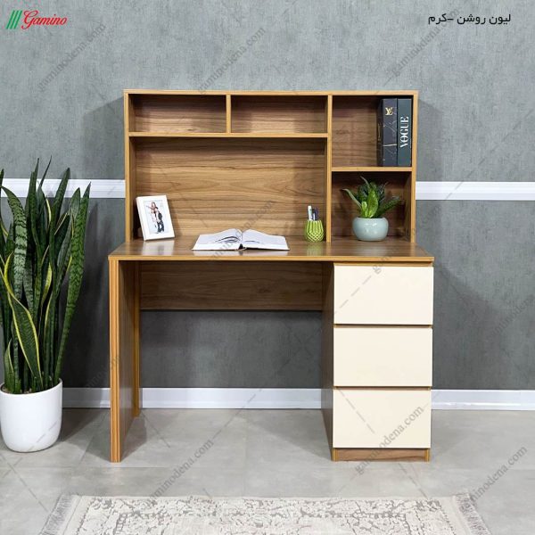 میز تحریر کیهان