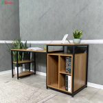 میز تحریر بنفشه