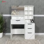 میز آرایش خاص، میز آرایش ورنا