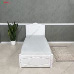 تخت خواب سفید، تخت خواب آیلار