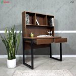 میز تحریر کاوه