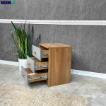 نمای کشوی باز میز پاتختی سه کشو مدرن هیوا