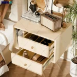 نمای بالا از میز ارایش دیواری و مدرن نیاسا